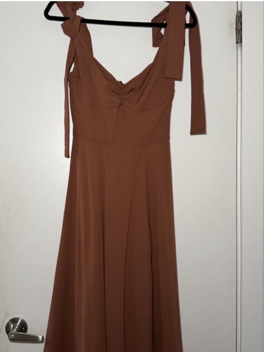 HOUSE OF CB 'Alicia' Cocoa
Midi Sundress - Picture 6 of 8